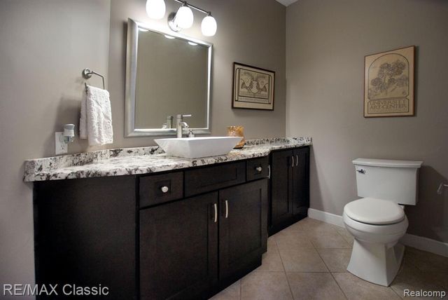 826 Wolverine Drive, Wolverine Lake, MI 48390