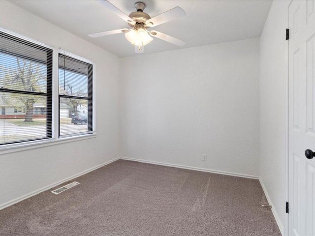 5937 NW 58th Terrrace Street, Warr Acres, OK 73122