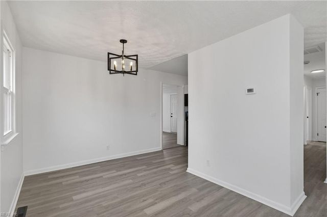 1009 Liston LN, Portsmouth, VA 23701