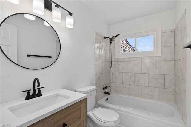 1009 Liston LN, Portsmouth, VA 23701