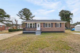 1009 Liston LN, Portsmouth, VA 23701