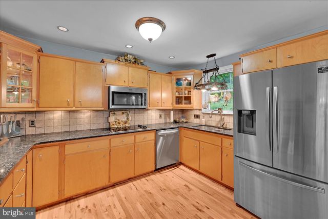 5220 OLEY TURNPIKE RD, Reading, PA 19606