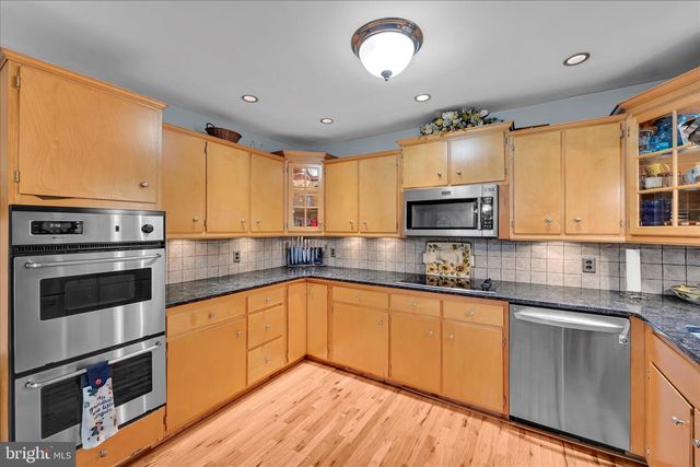5220 OLEY TURNPIKE RD, Reading, PA 19606