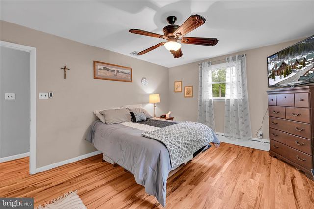 5220 OLEY TURNPIKE RD, Reading, PA 19606
