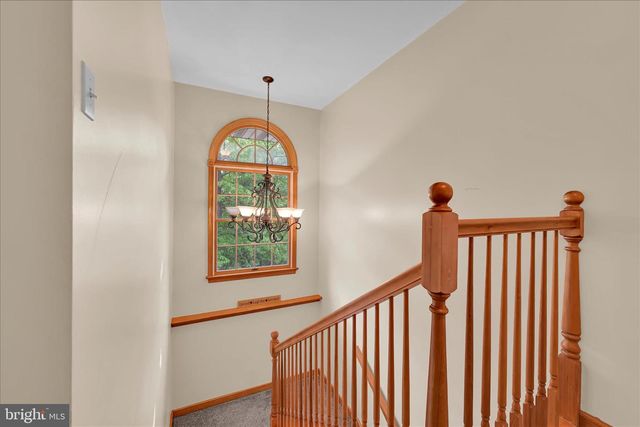 5220 OLEY TURNPIKE RD, Reading, PA 19606