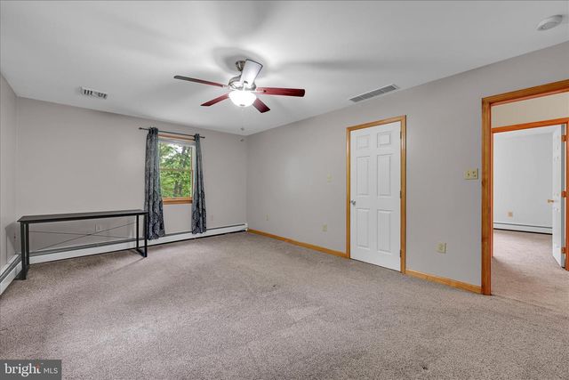 5220 OLEY TURNPIKE RD, Reading, PA 19606