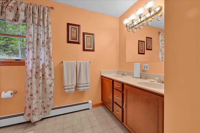 5220 OLEY TURNPIKE RD, Reading, PA 19606