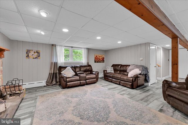 5220 OLEY TURNPIKE RD, Reading, PA 19606