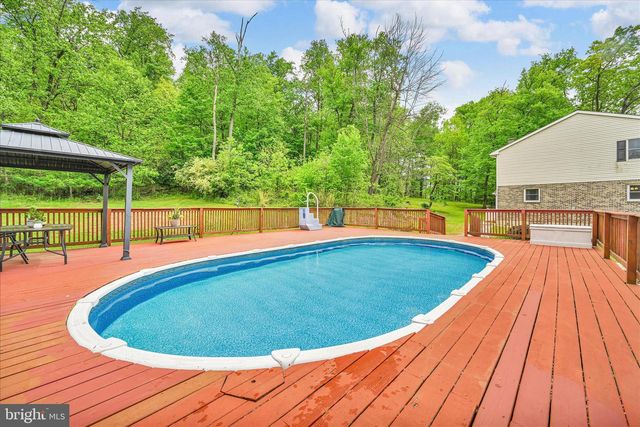 5220 OLEY TURNPIKE RD, Reading, PA 19606