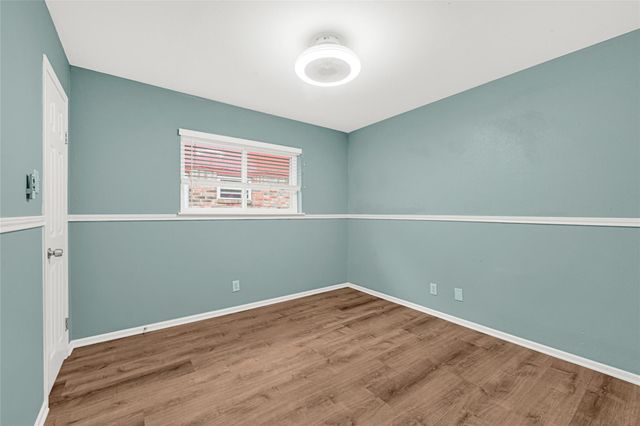 1209 E Lambuth Lane, Deer Park, TX 77536