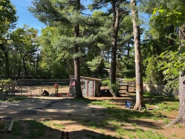 19 King St, Norfolk, MA 02762