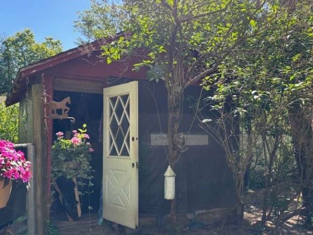 19 King St, Norfolk, MA 02762