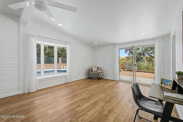 5965 N Placita Esquina, Tucson, AZ 85718