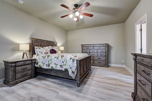 1808 NW 164th Circle, Edmond, OK 73013