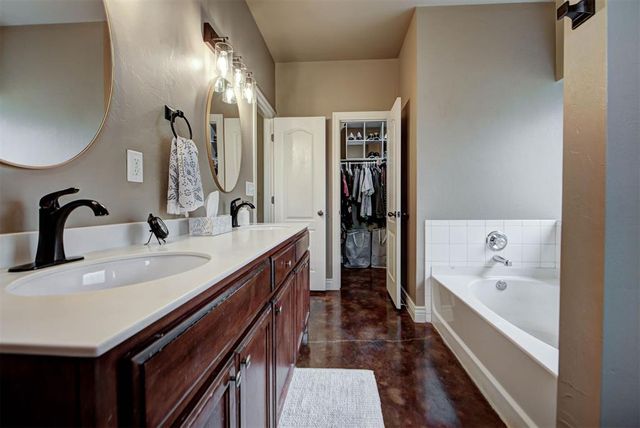 1808 NW 164th Circle, Edmond, OK 73013