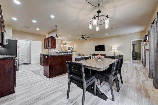 1808 NW 164th Circle, Edmond, OK 73013