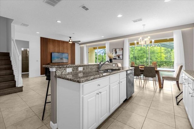 5220 OAKBOURNE AVENUE, Davenport, FL 33837