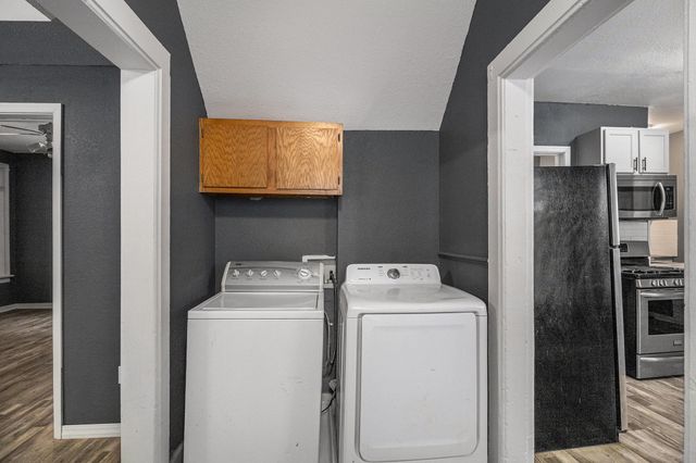 694 Wilson Avenue, Saint Paul, MN 55106