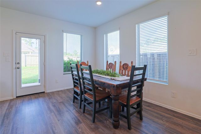 202 Augustine Way, Magnolia, TX 77354