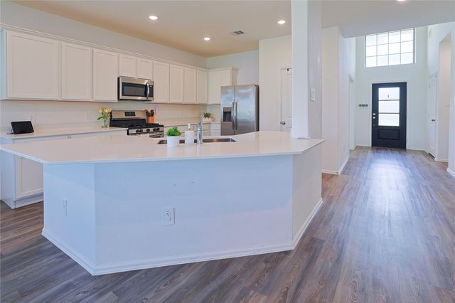 202 Augustine Way, Magnolia, TX 77354
