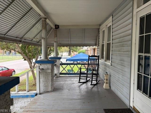 822 Berkley Avenue EXT, Norfolk, VA 23523