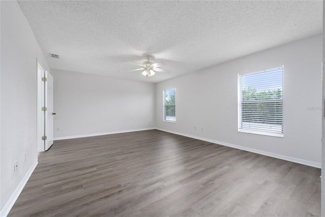 746 LOCKBREEZE DRIVE, Davenport, FL 33897