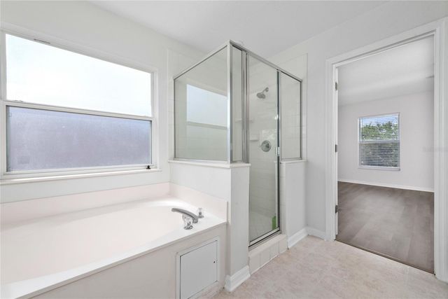 746 LOCKBREEZE DRIVE, Davenport, FL 33897