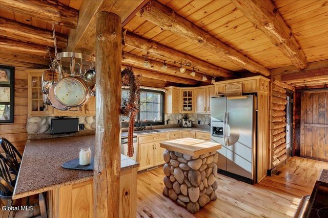 10 Springbrook Road, Brunswick, NY 12180