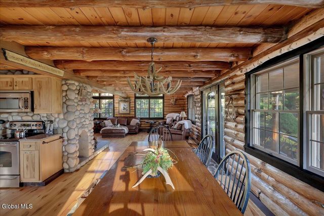 10 Springbrook Road, Brunswick, NY 12180