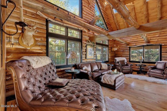 10 Springbrook Road, Brunswick, NY 12180