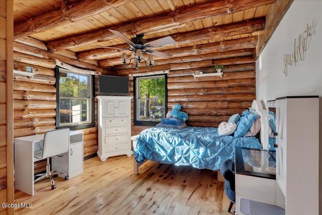 10 Springbrook Road, Brunswick, NY 12180