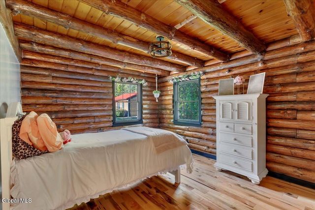 10 Springbrook Road, Brunswick, NY 12180