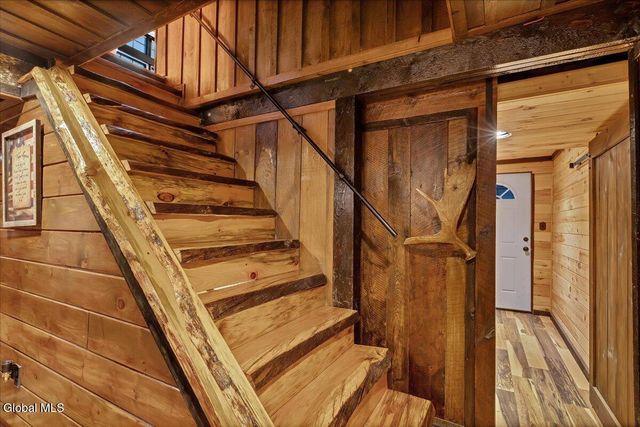 10 Springbrook Road, Brunswick, NY 12180