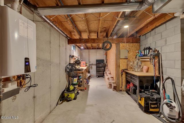 10 Springbrook Road, Brunswick, NY 12180