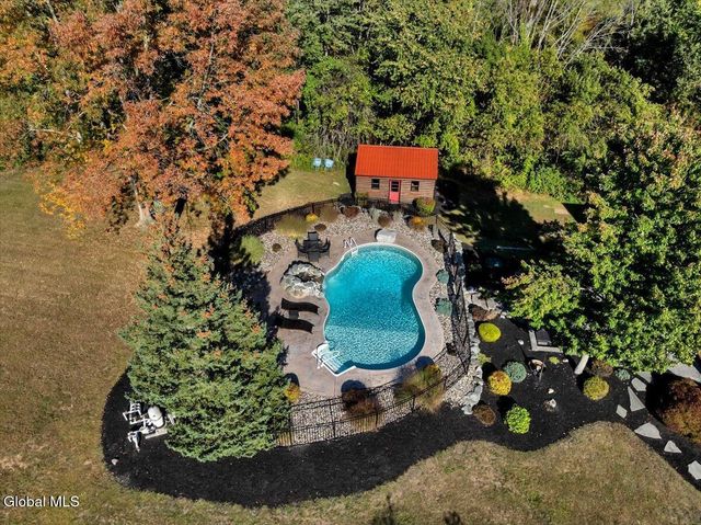 10 Springbrook Road, Brunswick, NY 12180