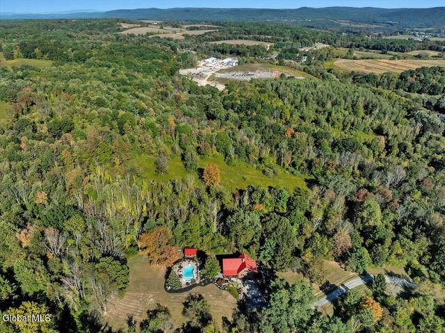 10 Springbrook Road, Brunswick, NY 12180