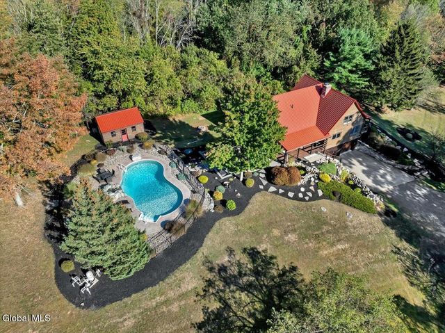 10 Springbrook Road, Brunswick, NY 12180