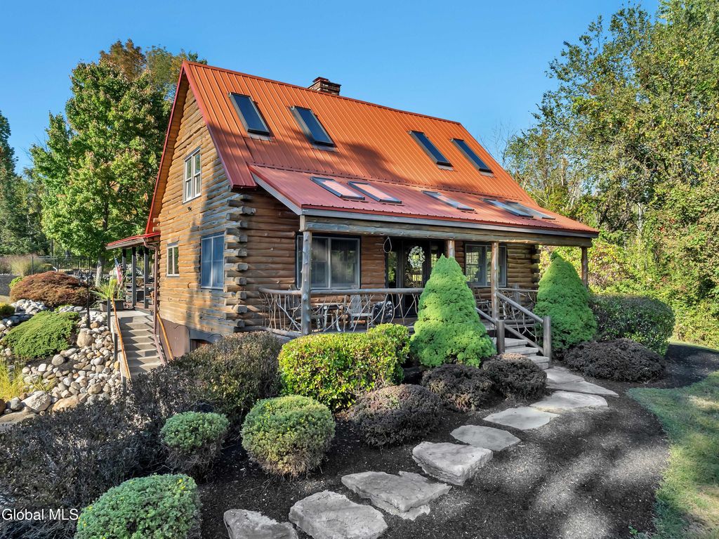 10 Springbrook Road, Brunswick, NY 12180