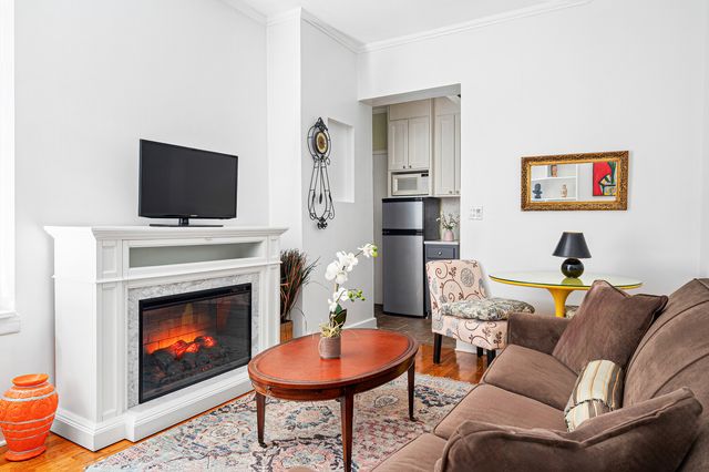 4 W 101st St Apt 7, New York City, NY 10025