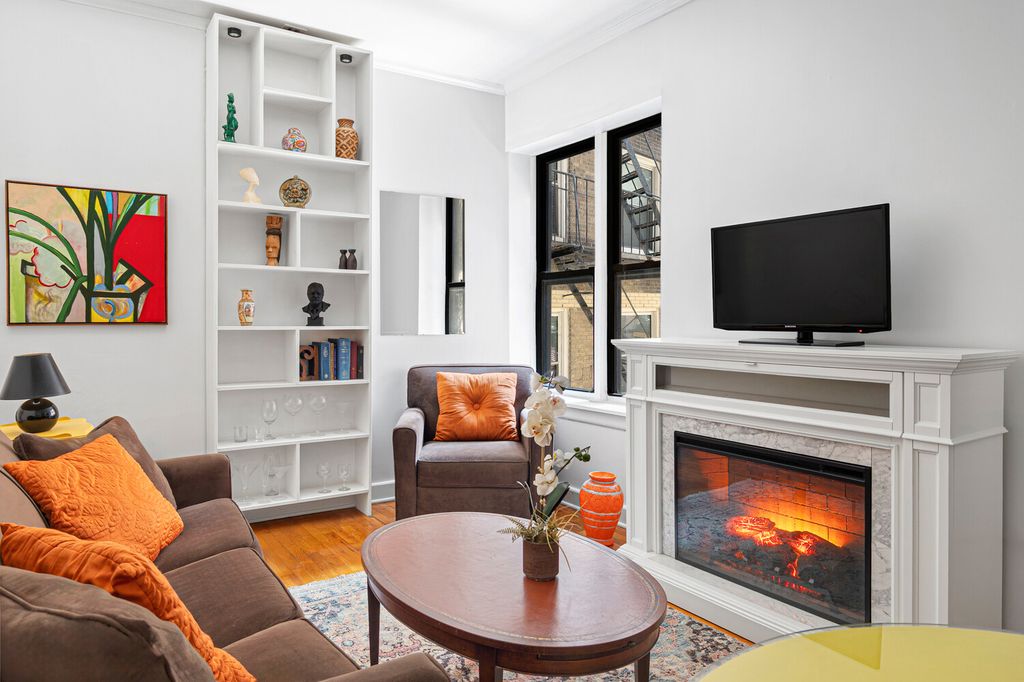 4 W 101st St Apt 7, New York City, NY 10025