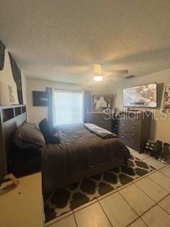 Image 10 of property listing at 7330 FAIRWOOD AVENUE, New Port Richey, FL 34653