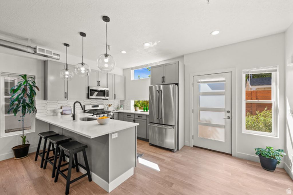 465 N BEAUMONT CT, Salt Lake City, UT 84116 — photo 5