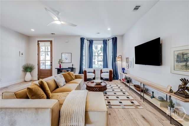 1135 E Park Avenue, Savannah, GA 31404