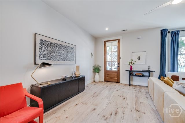 1135 E Park Avenue, Savannah, GA 31404