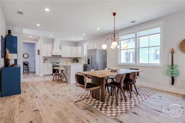 1135 E Park Avenue, Savannah, GA 31404