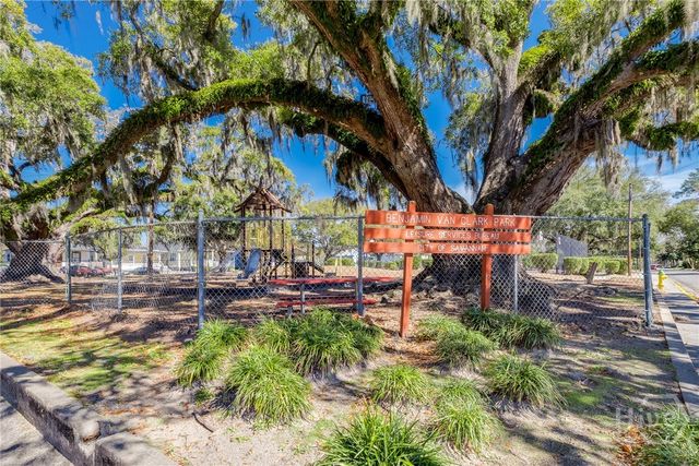 1135 E Park Avenue, Savannah, GA 31404