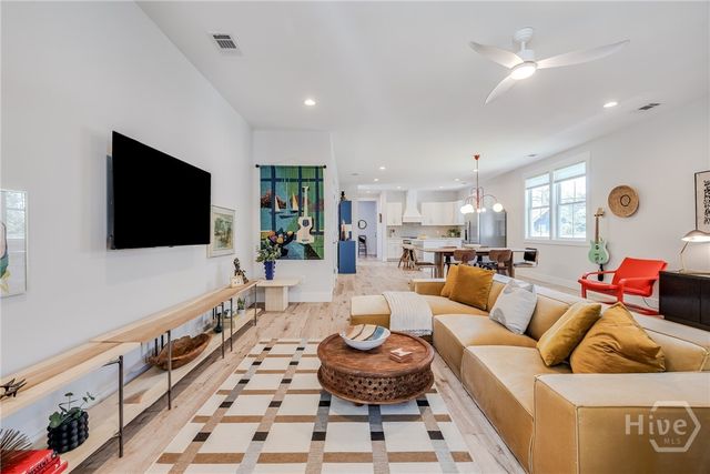 1135 E Park Avenue, Savannah, GA 31404