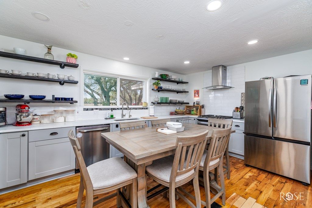 Image 10 of property listing at 6081 Candice Rd, Christoval, TX 76935