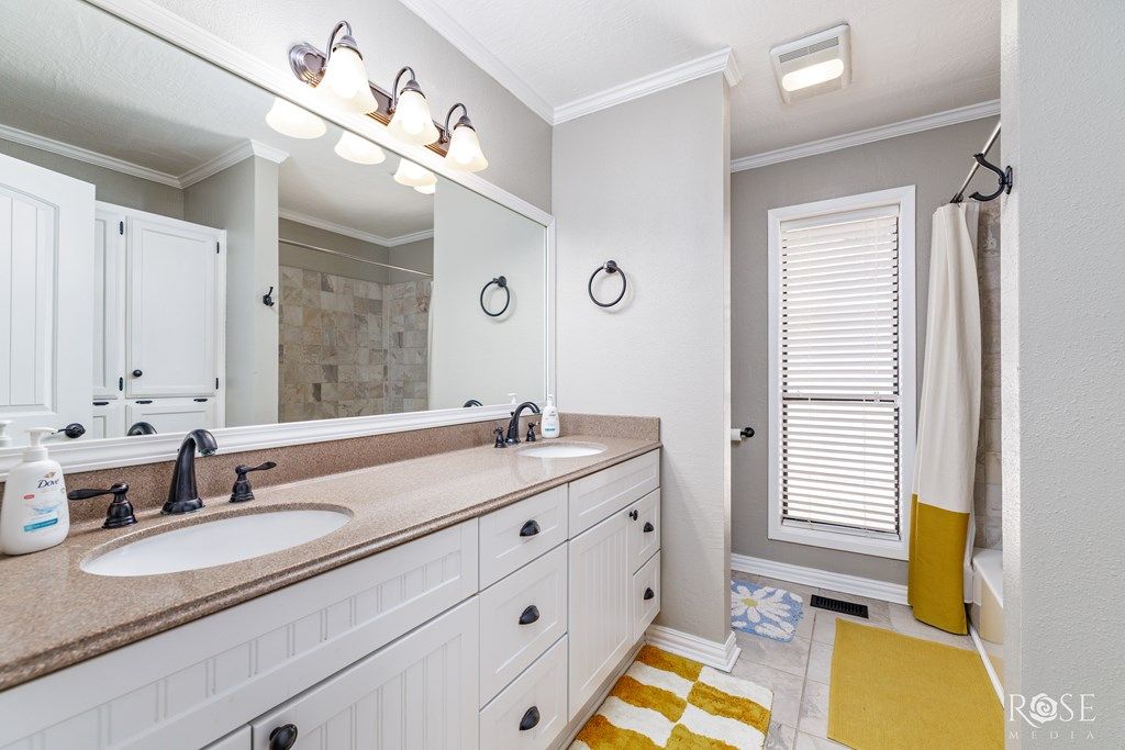 Image 13 of property listing at 6081 Candice Rd, Christoval, TX 76935