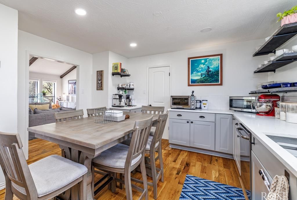 Image 9 of property listing at 6081 Candice Rd, Christoval, TX 76935